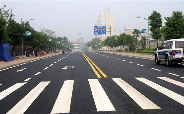 河南标线涂料在河南环氧地坪项目中的选择与应用